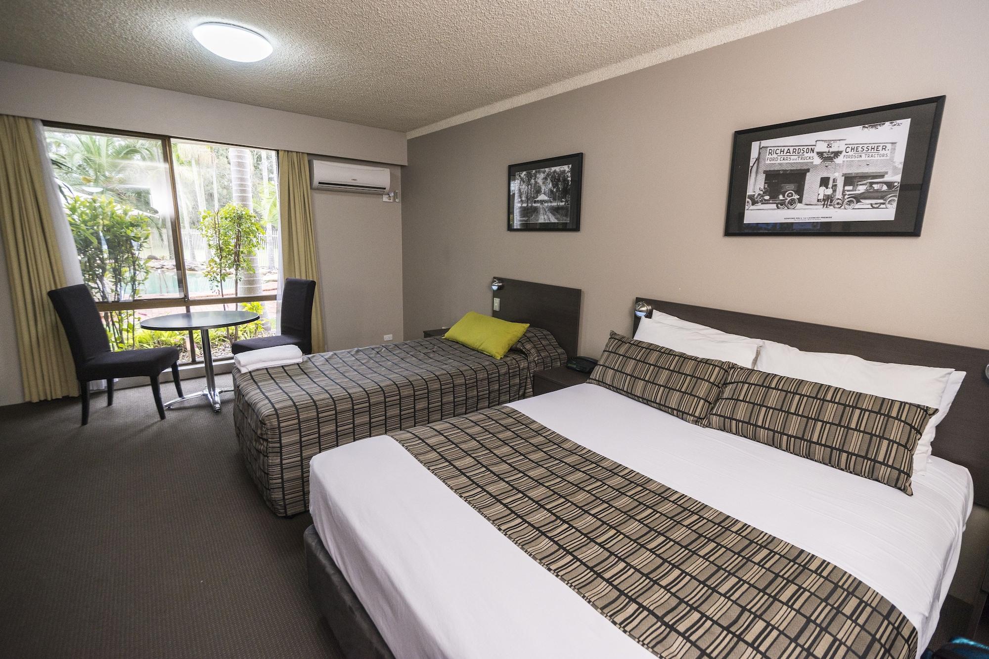 The Galaxy Motel Gosford Bagian luar foto