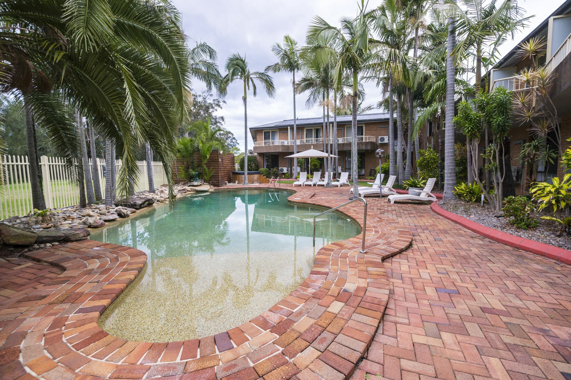 The Galaxy Motel Gosford Bagian luar foto